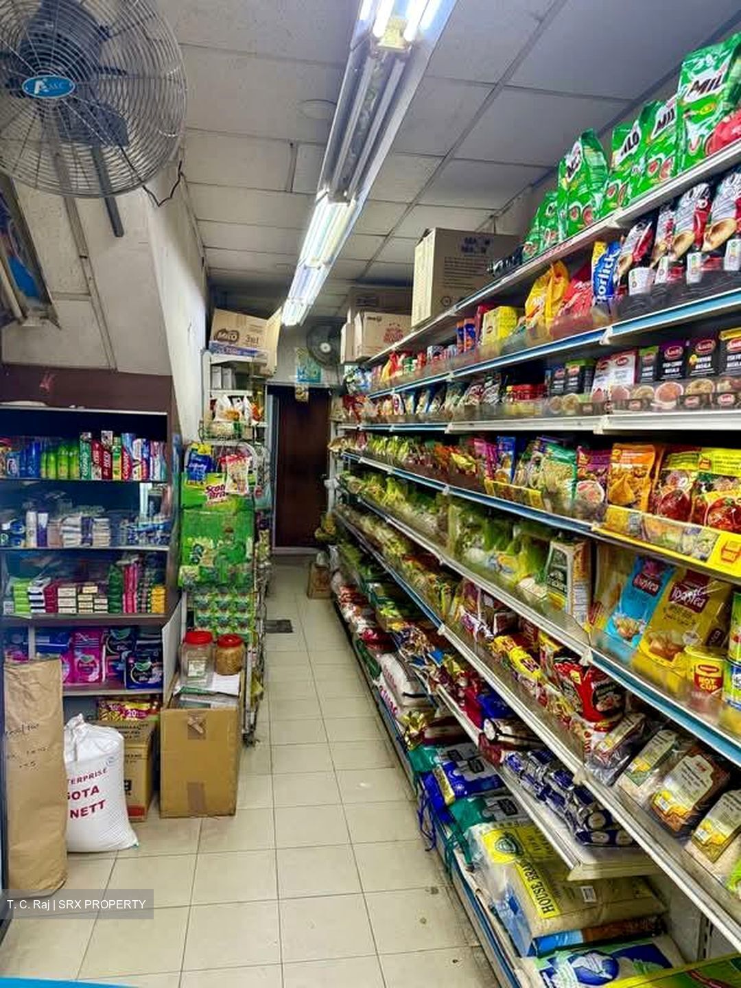 Jurong West Street 41 (D22), Shop House #551232031
